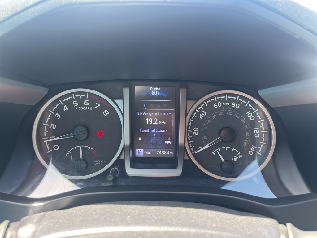2022 Magnetic Gray Metallic Toyota Tacoma SR5 RWD Truck