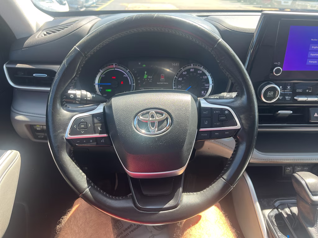 2023 Ruby Flare Pearl Toyota Highlander Hybrid Hybrid LE FWD SUV