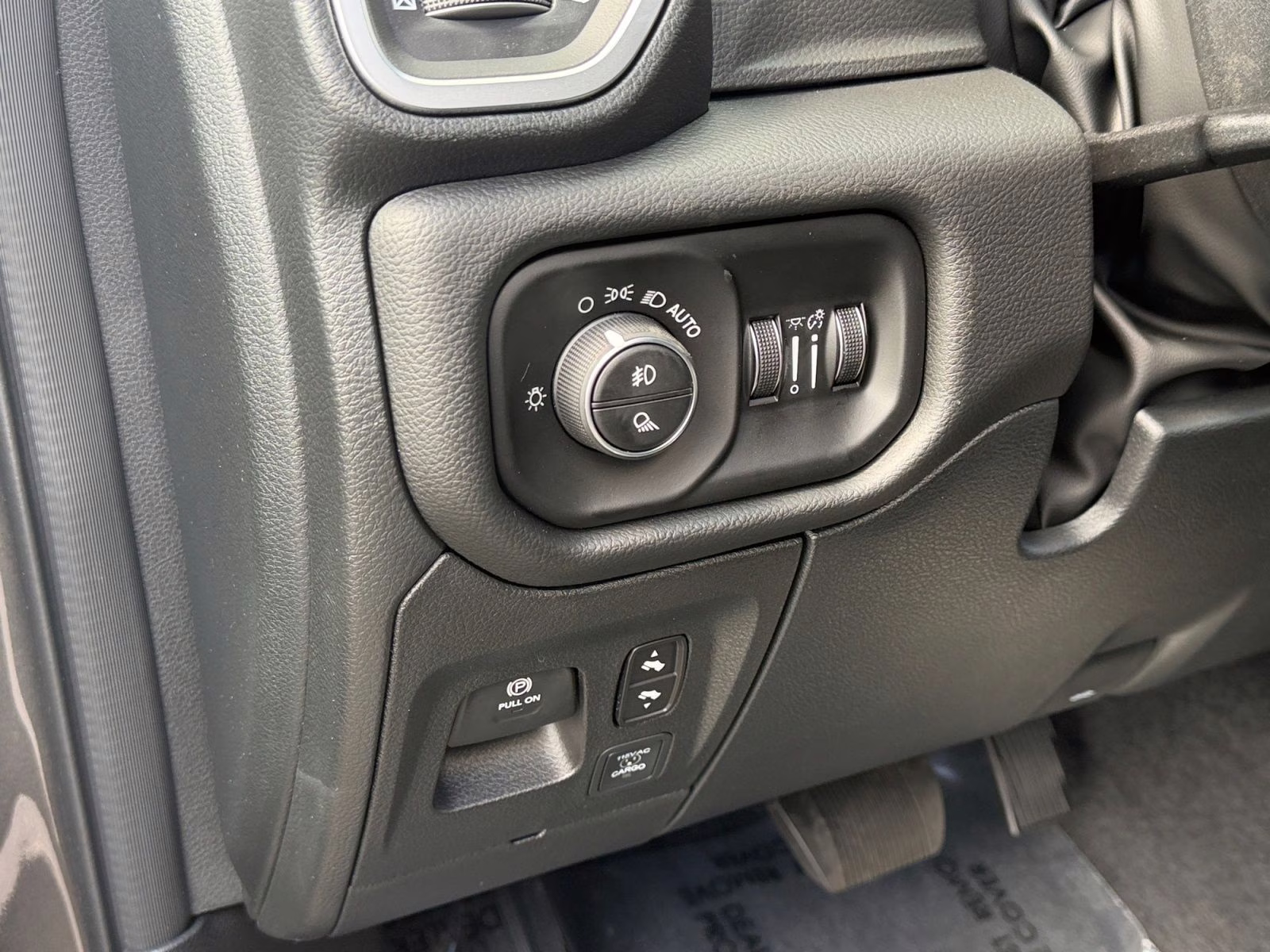 2026 Granite Crystal Metallic Clearcoat Ram 1500 Big Horn/Lone Star 4X4 Truck