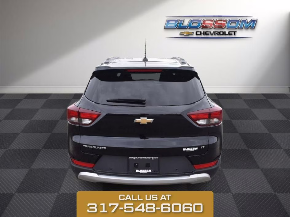 2026 Black Metallic Chevrolet Trailblazer LT FWD SUV