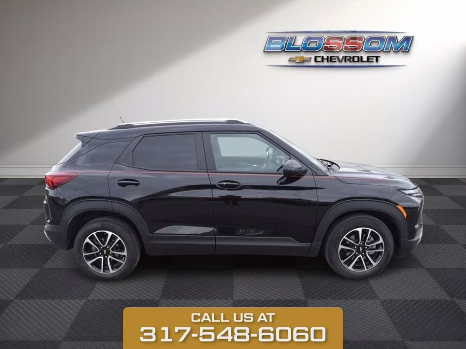 2026 Black Metallic Chevrolet Trailblazer LT FWD SUV