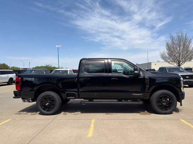2026 Agate Black Metallic Ford Super Duty F-250 SRW Lariat 4X4 Truck