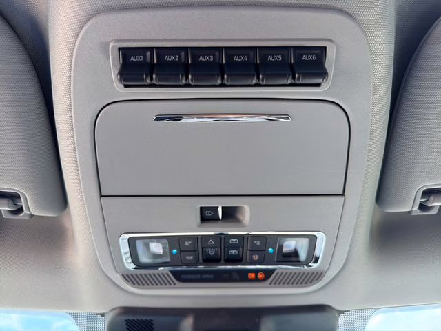 2026 Agate Black Metallic Ford Super Duty F-250 SRW Lariat 4X4 Truck