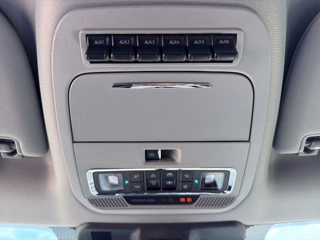 2026 Agate Black Metallic Ford Super Duty F-250 SRW Lariat 4X4 Truck