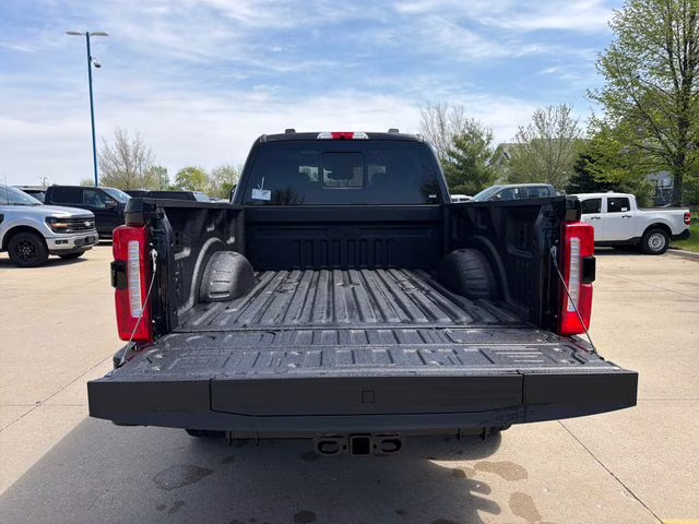 2026 Agate Black Metallic Ford Super Duty F-250 SRW Lariat 4X4 Truck