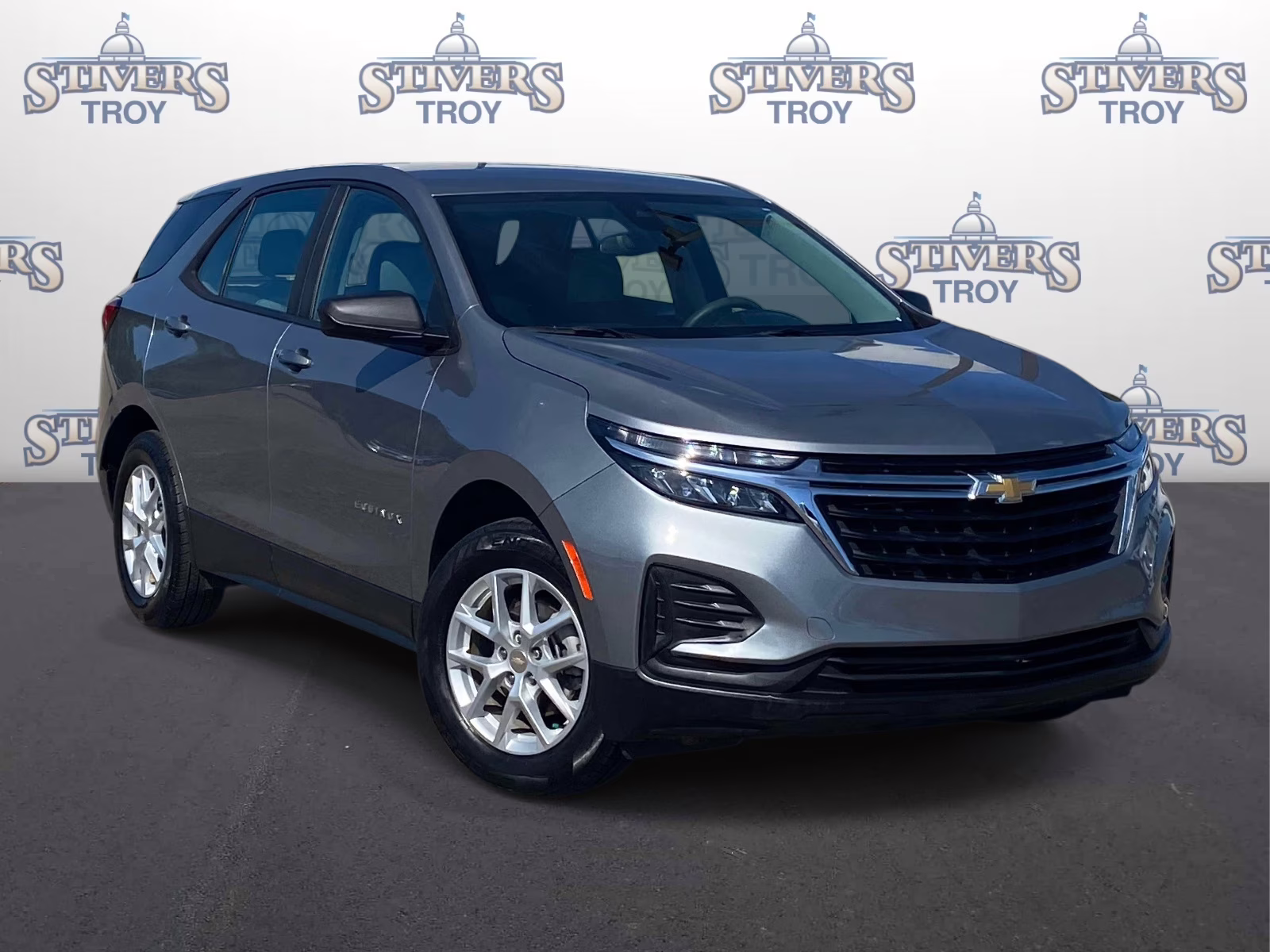 2023 Sterling Gray Metallic Chevrolet Equinox LS FWD SUV