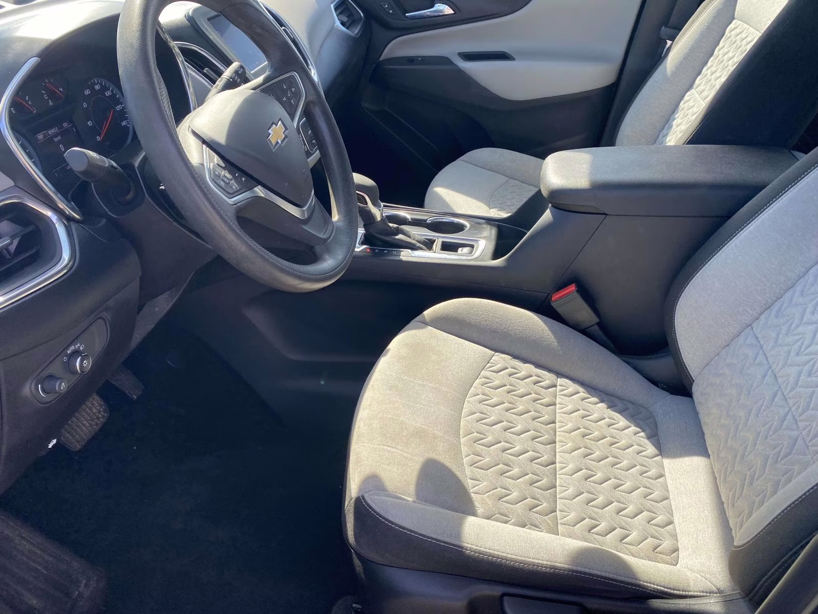 2023 Sterling Gray Metallic Chevrolet Equinox LS FWD SUV