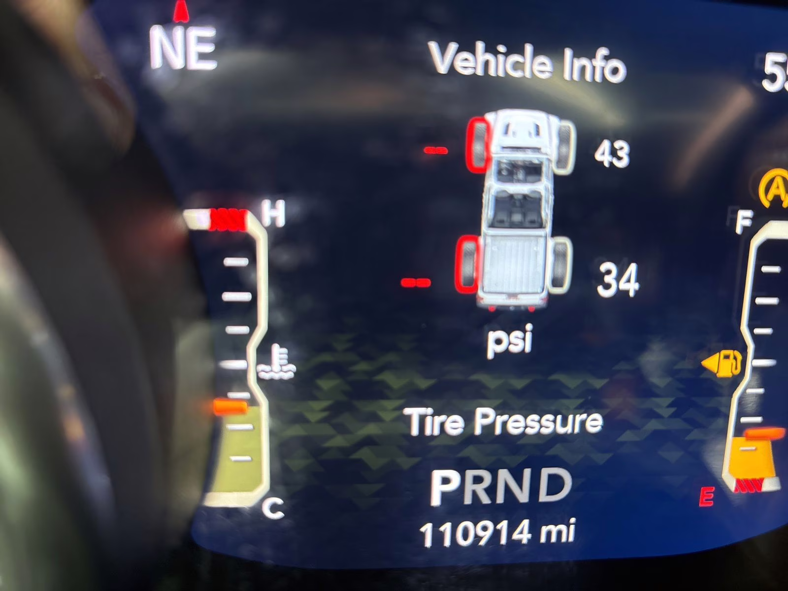 2021 Bright White Clearcoat Jeep Gladiator Sport 4X4 Truck