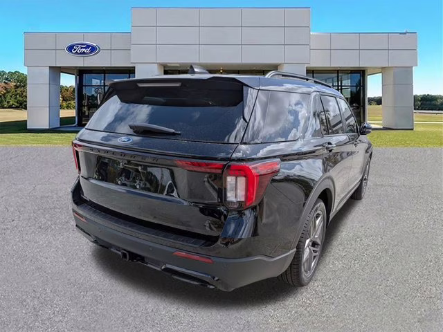 2026 Black Ford Explorer ST-Line RWD SUV