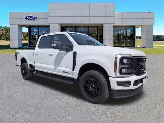 2026 White Metallic Ford Super Duty F-250 SRW LARIAT 4X4 Truck