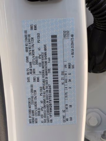 2026 White Metallic Ford Super Duty F-250 SRW LARIAT 4X4 Truck