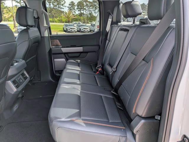 2026 White Metallic Ford Super Duty F-250 SRW LARIAT 4X4 Truck