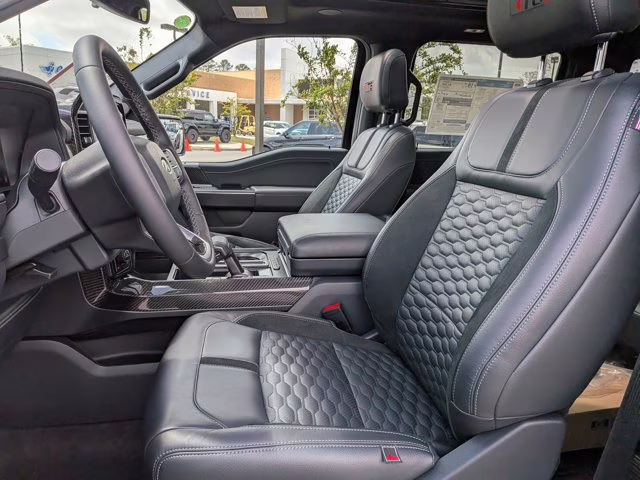 2026 Black Metallic Ford F-150 LARIAT 4X4 Truck