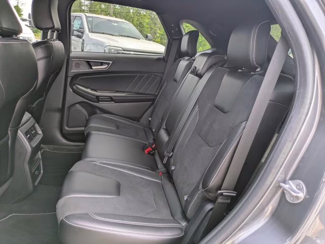2021 Gray Metallic Ford Edge ST AWD SUV