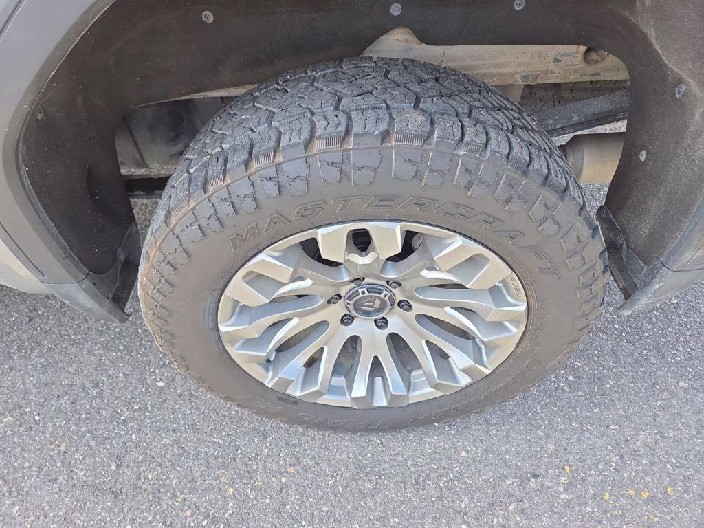 2023 Sterling Metallic GMC Sierra 1500 Denali 4X4 Truck