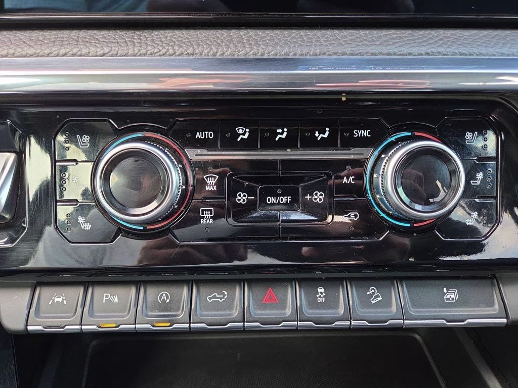 2023 Sterling Metallic GMC Sierra 1500 Denali 4X4 Truck