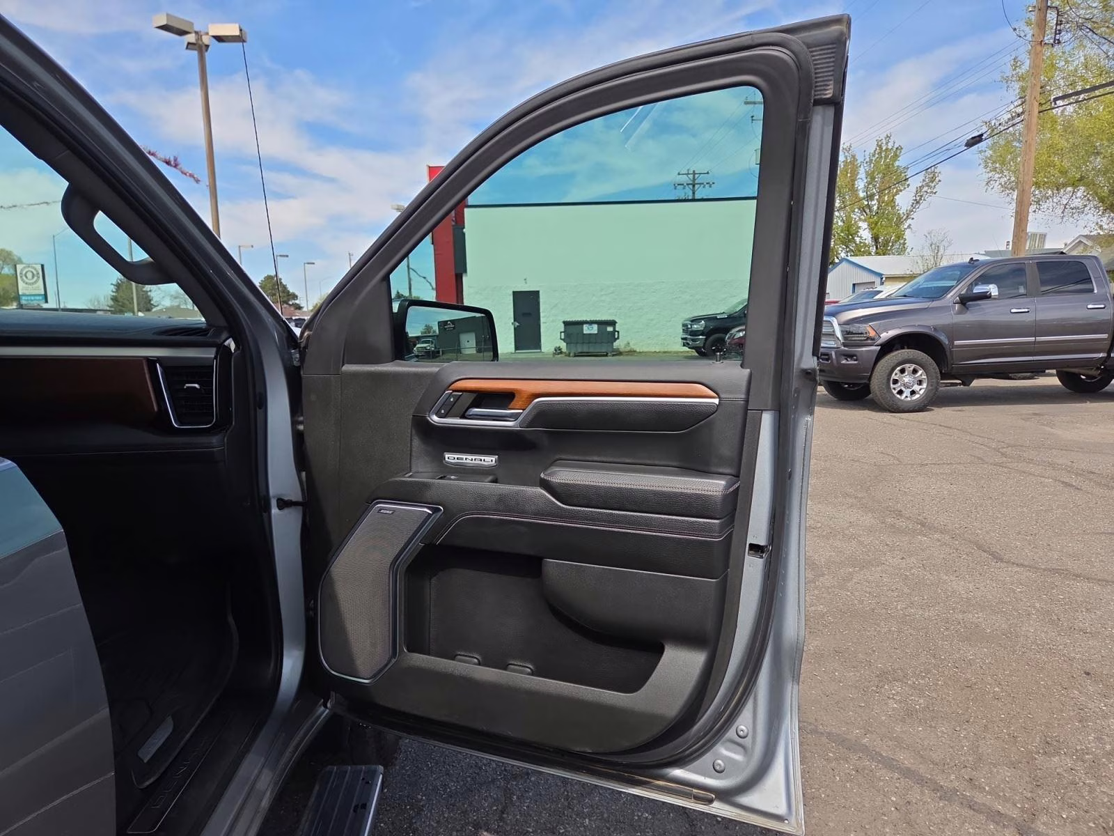 2023 Sterling Metallic GMC Sierra 1500 Denali 4X4 Truck