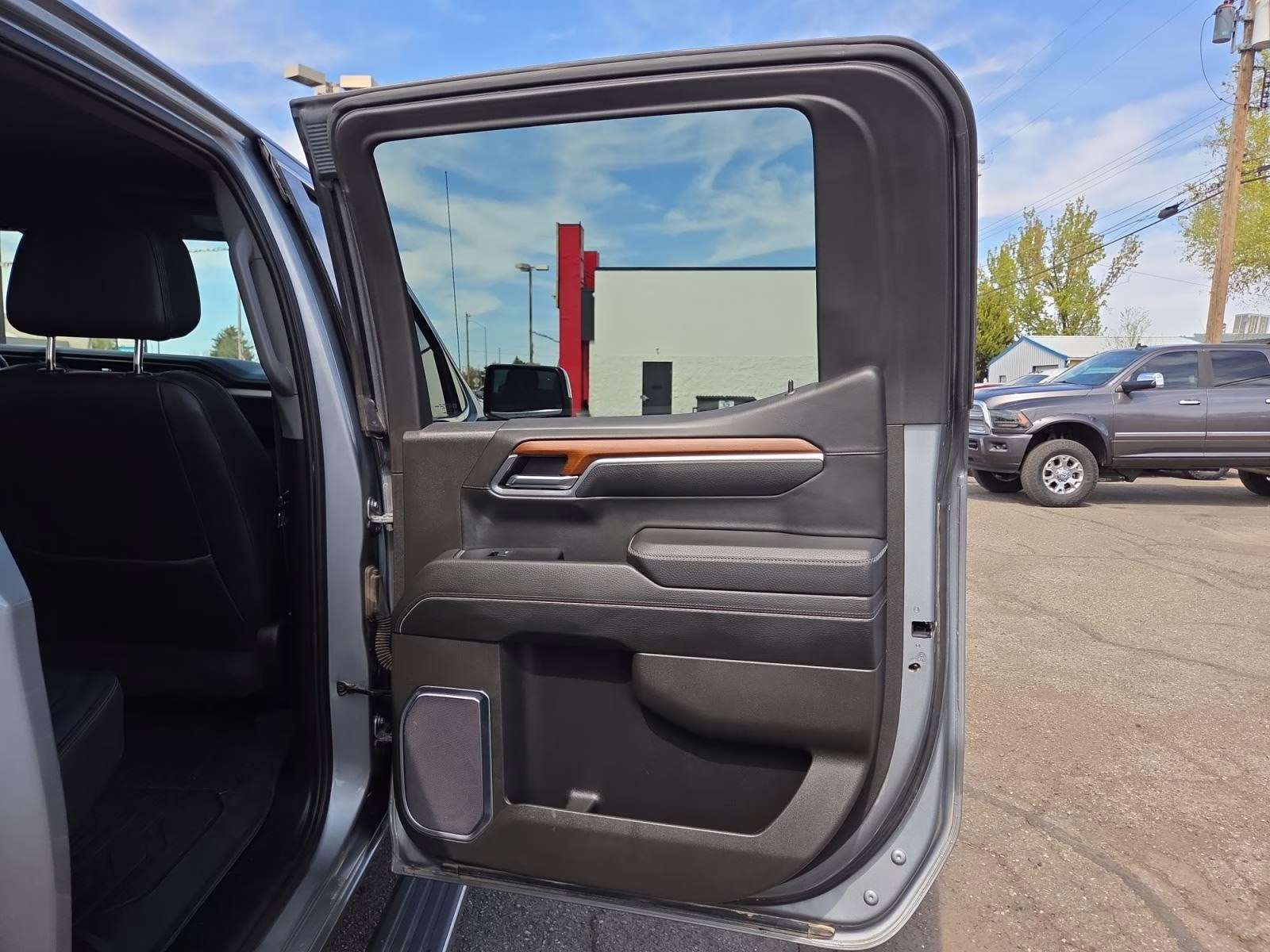 2023 Sterling Metallic GMC Sierra 1500 Denali 4X4 Truck