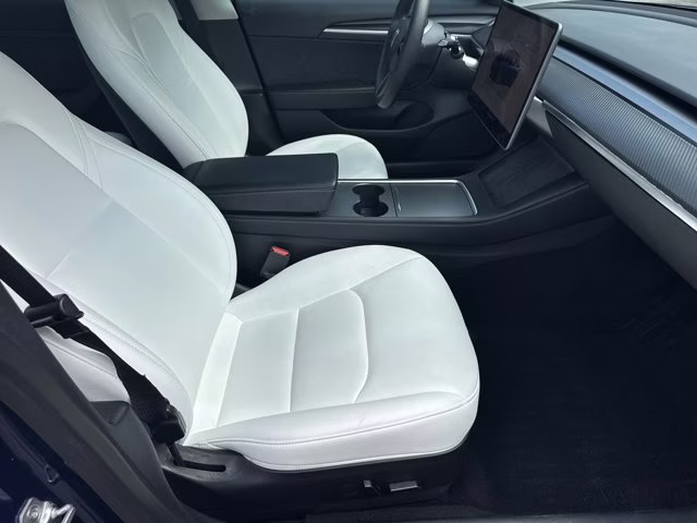 2022 Deep Blue Metallic Tesla Model 3 AWD Sedan