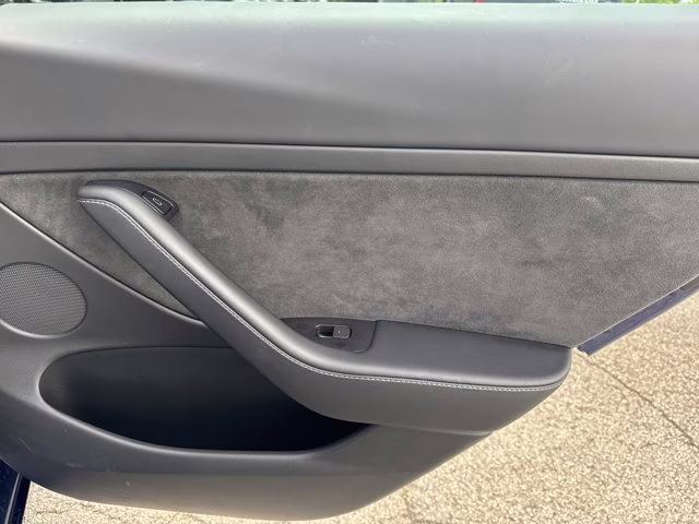 2022 Deep Blue Metallic Tesla Model 3 AWD Sedan