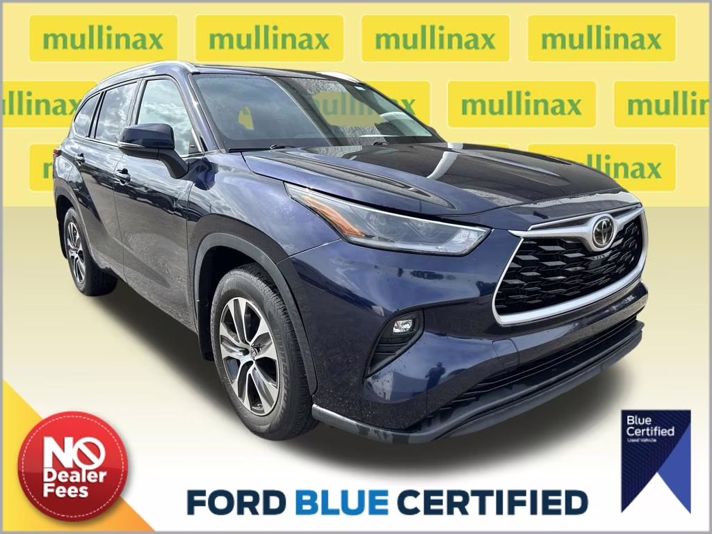 2021 Blueprint Toyota Highlander XLE AWD SUV