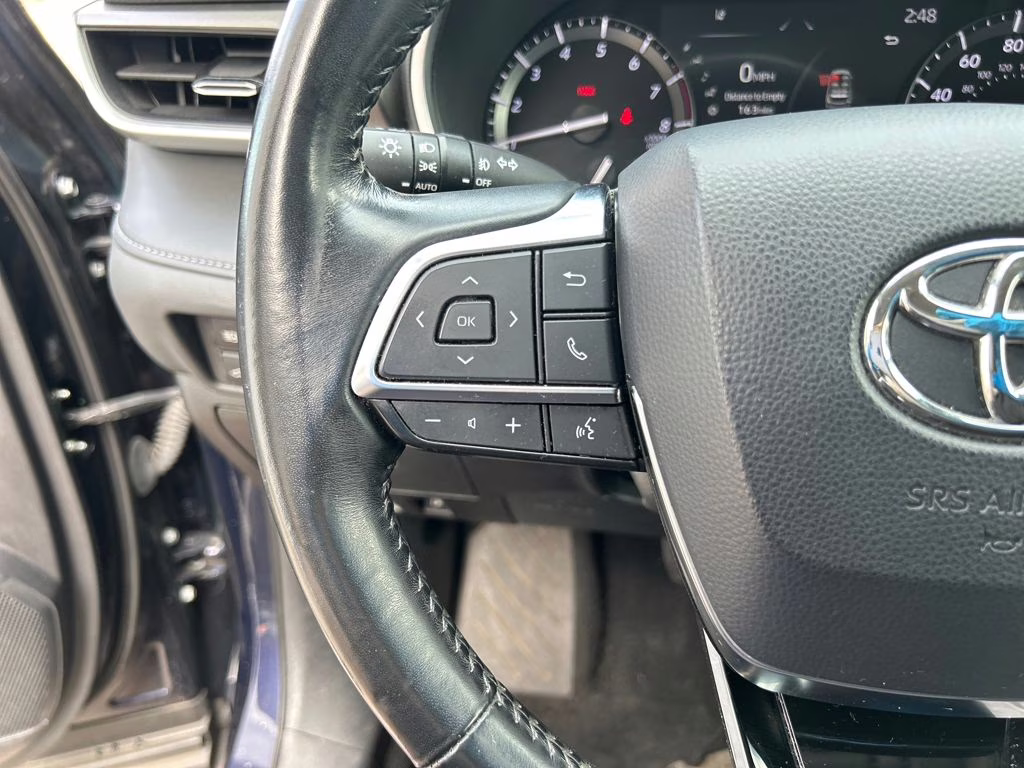 2021 Blueprint Toyota Highlander XLE AWD SUV