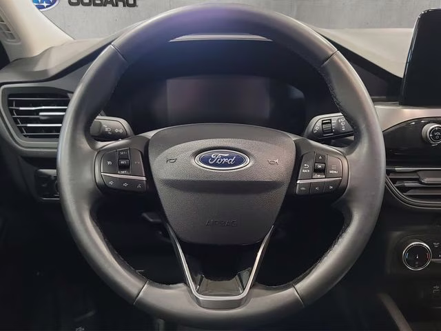 2024 Silver Metallic Ford Escape Active FWD SUV