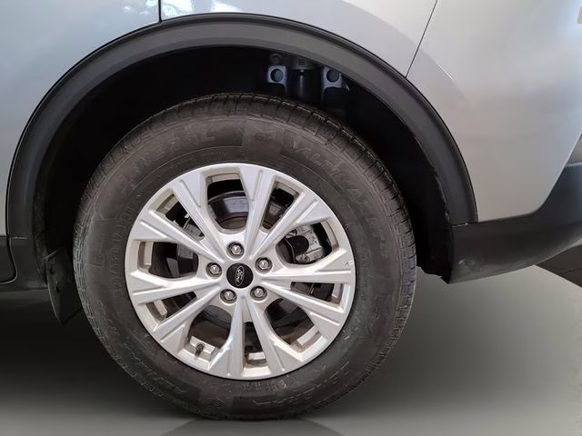 2024 Silver Metallic Ford Escape Active FWD SUV