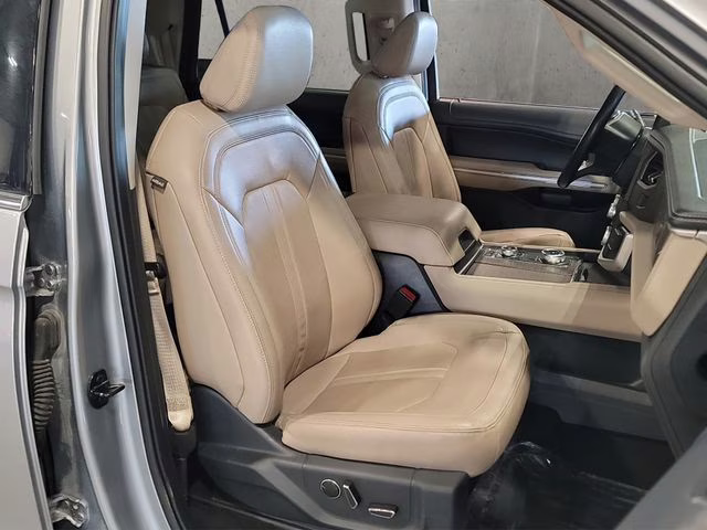 2023 Iconic Silver Metallic Ford Expedition Max Limited 4X4 SUV