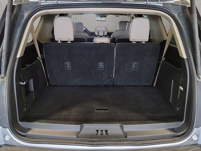 2023 Iconic Silver Metallic Ford Expedition Max Limited 4X4 SUV