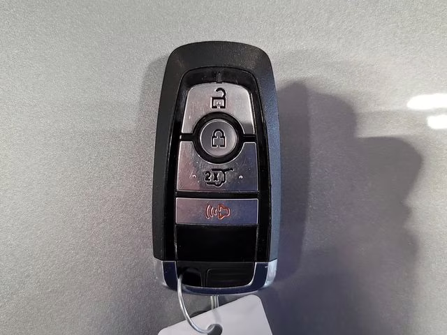 2024 Silver Metallic Ford Escape Active FWD SUV