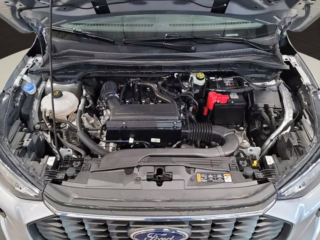 2024 Silver Metallic Ford Escape Active FWD SUV