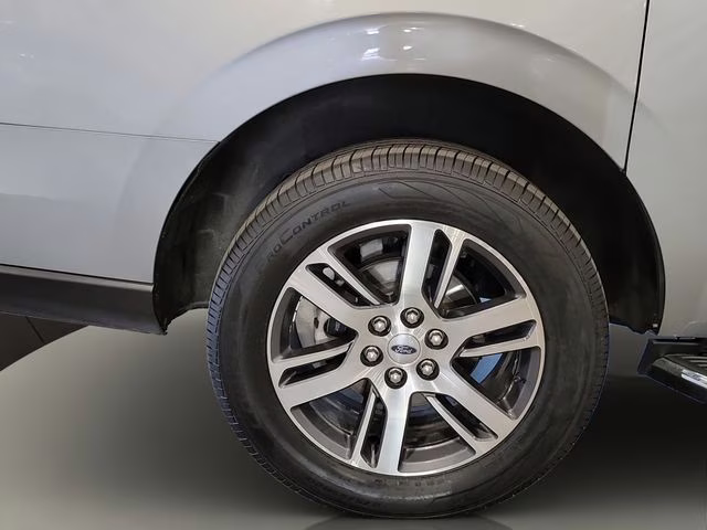 2023 Iconic Silver Metallic Ford Expedition Max Limited 4X4 SUV