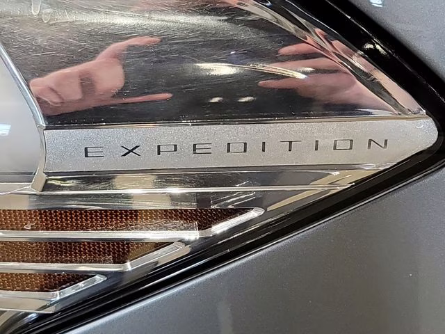 2023 Iconic Silver Metallic Ford Expedition Max Limited 4X4 SUV