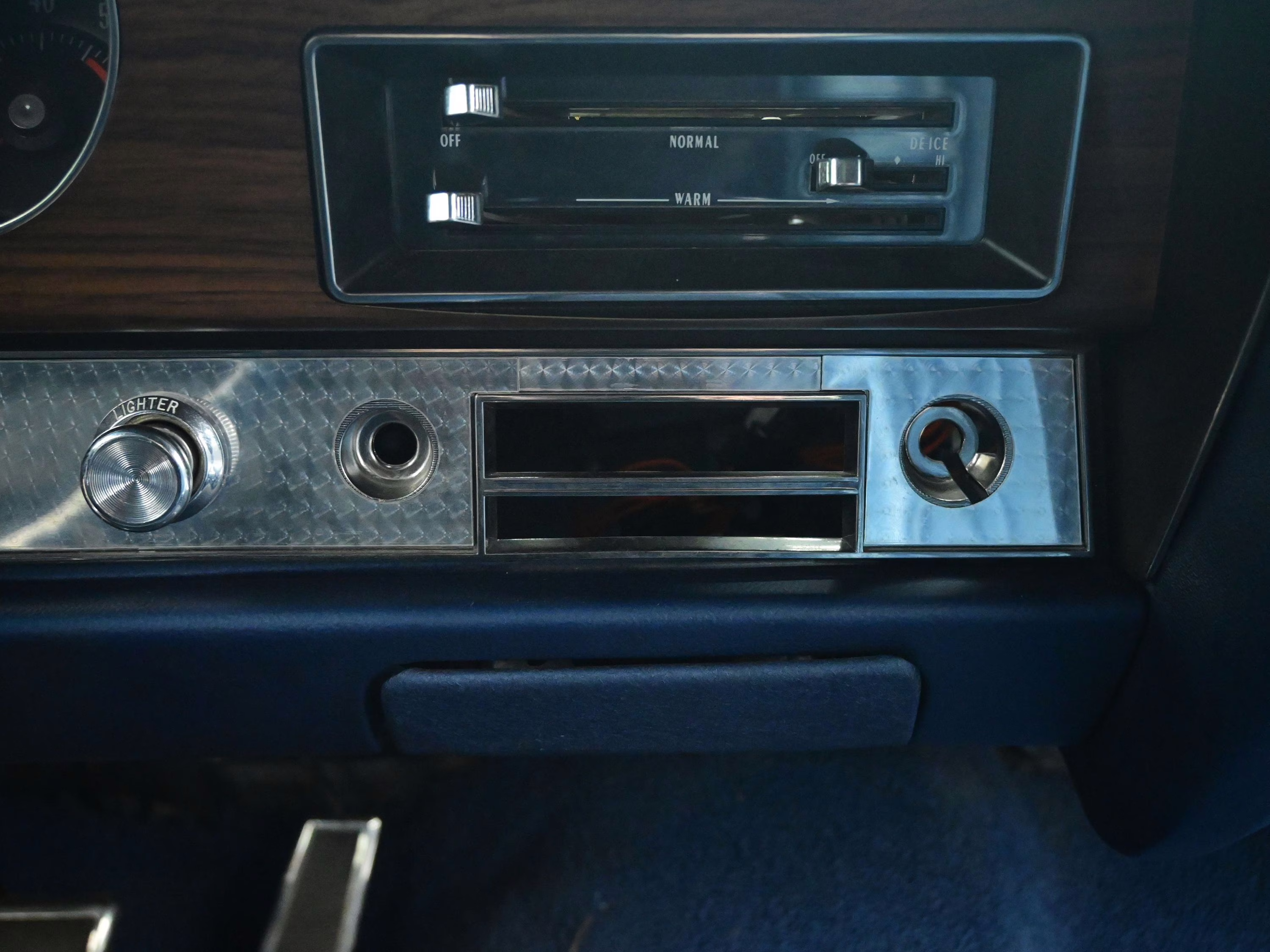 1970 Bermuda Blue Pontiac GTO RamAir III