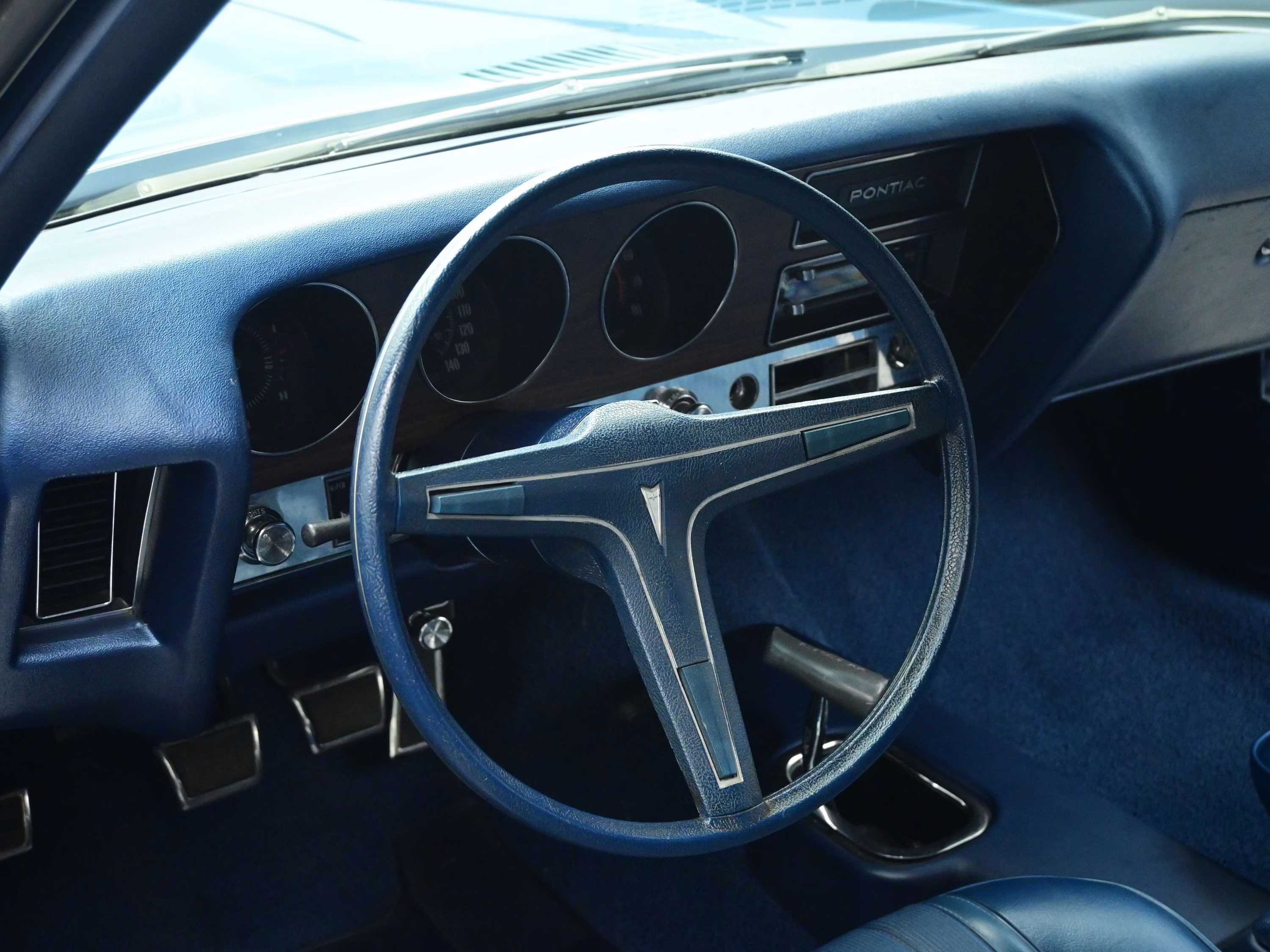 1970 Bermuda Blue Pontiac GTO RamAir III
