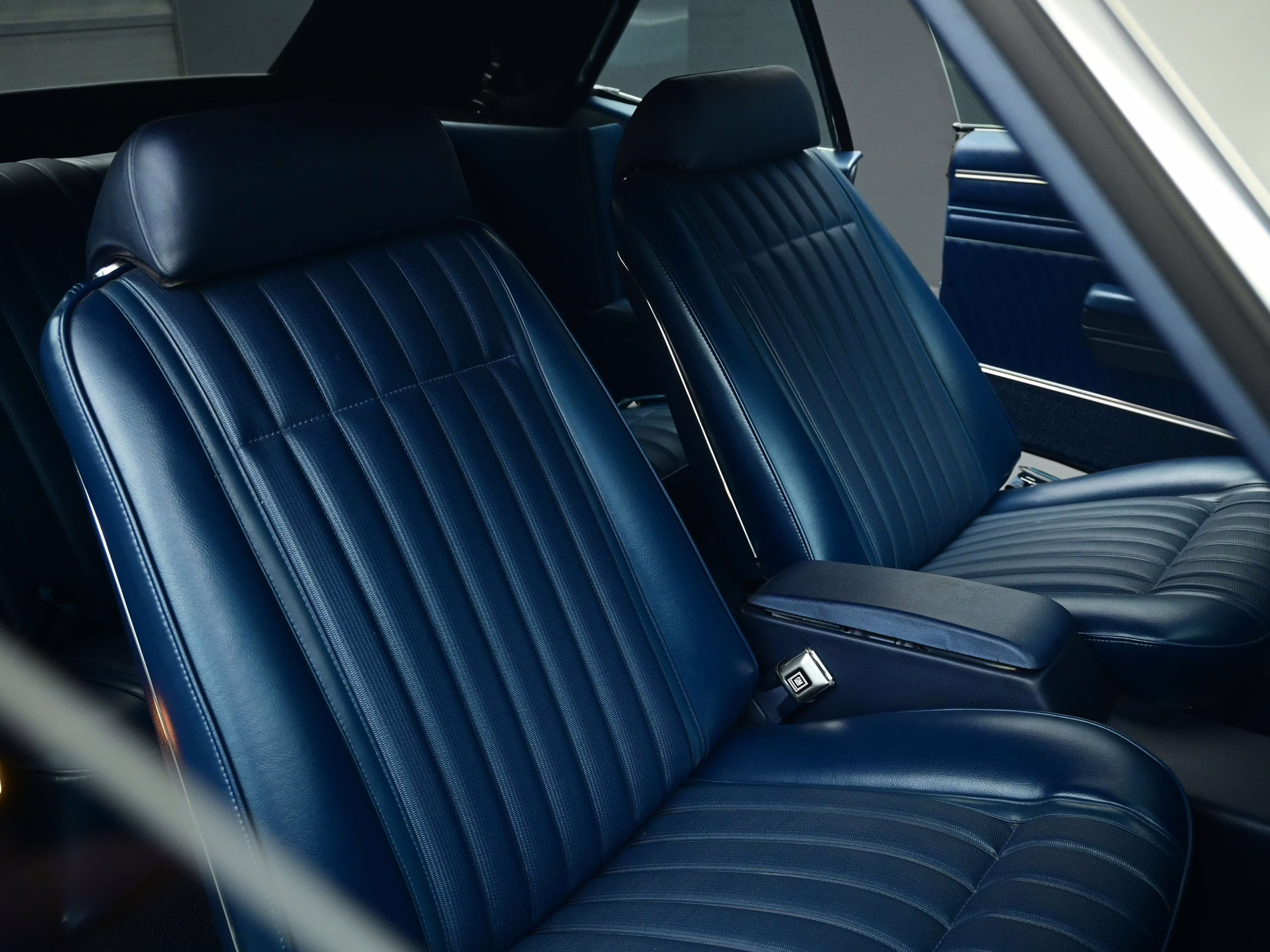 1970 Bermuda Blue Pontiac GTO RamAir III