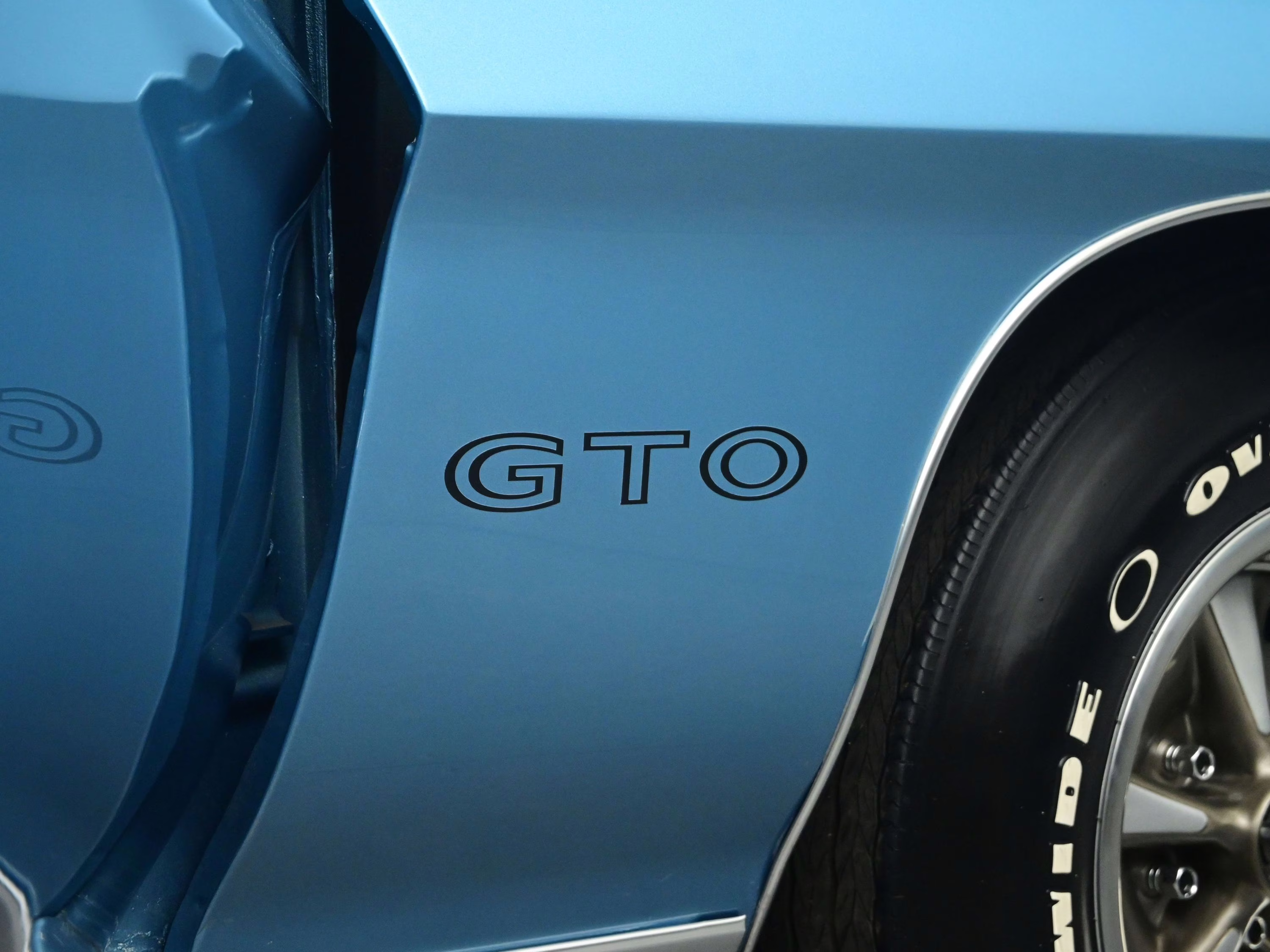 1970 Bermuda Blue Pontiac GTO RamAir III