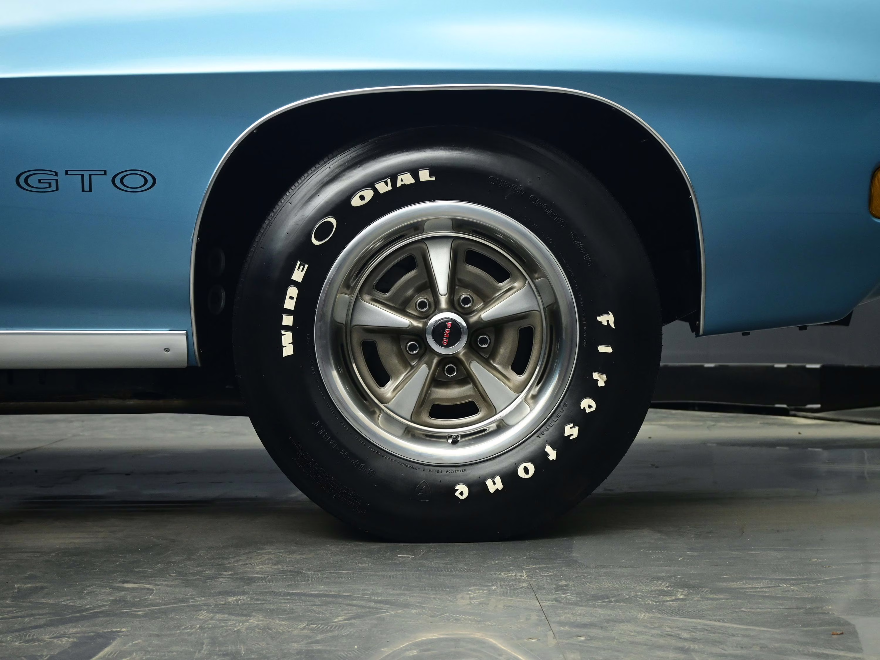 1970 Bermuda Blue Pontiac GTO RamAir III