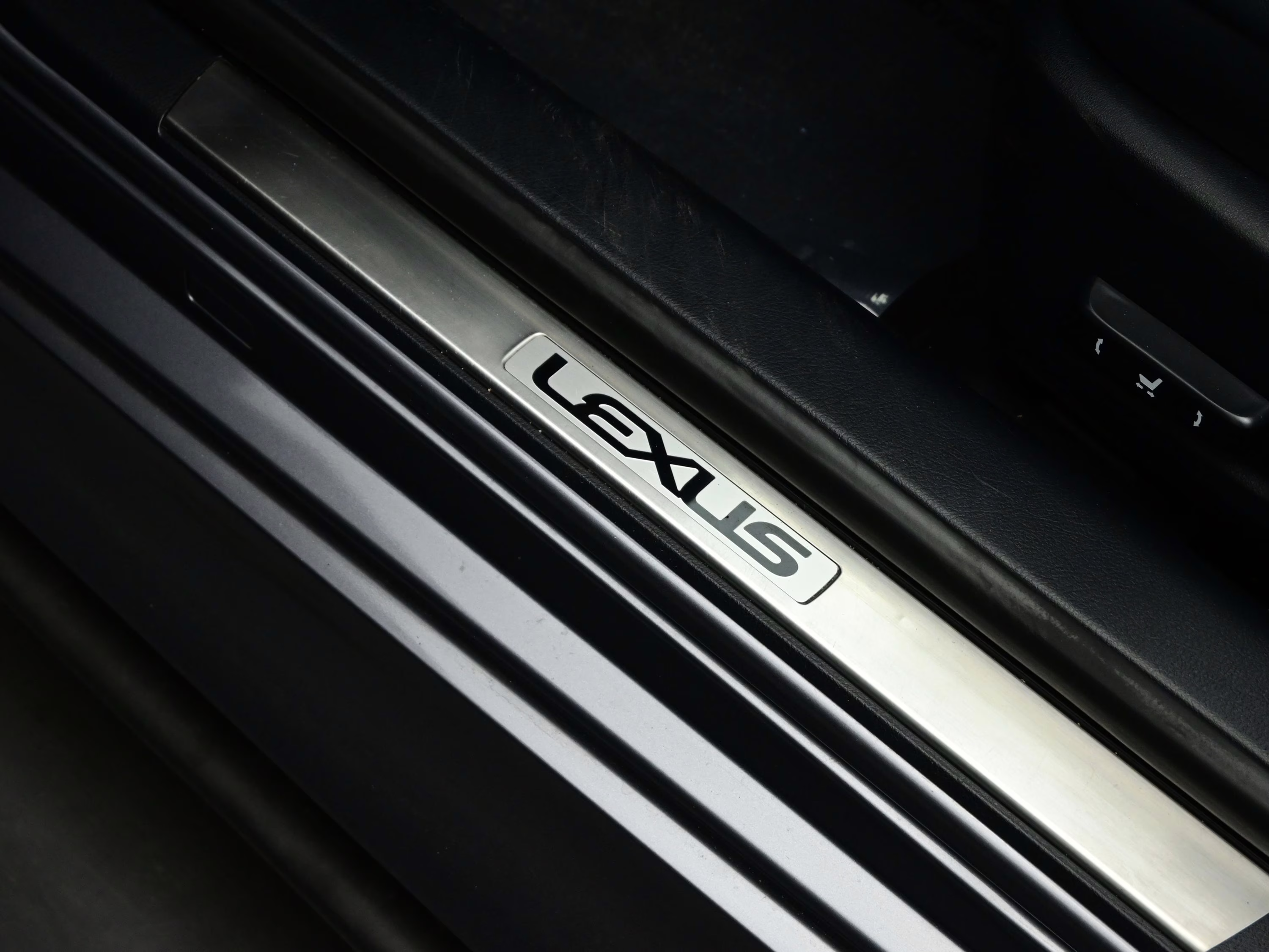 2017 Nebula Gray Pearl Lexus RC 200t RWD Coupe