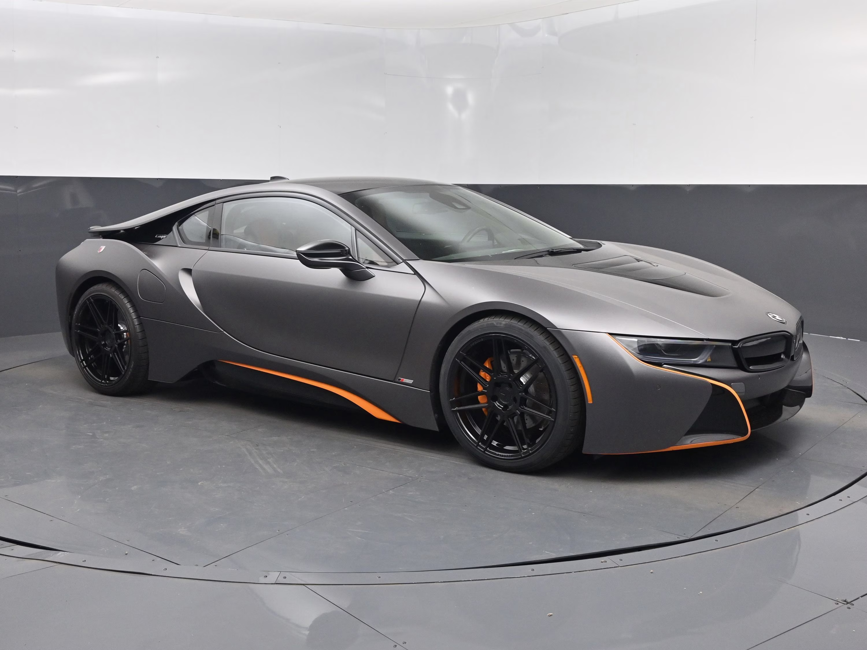 2019 Individual Donington Gray Met w/Frozen Gray Accent BMW i8 Base AWD Coupe