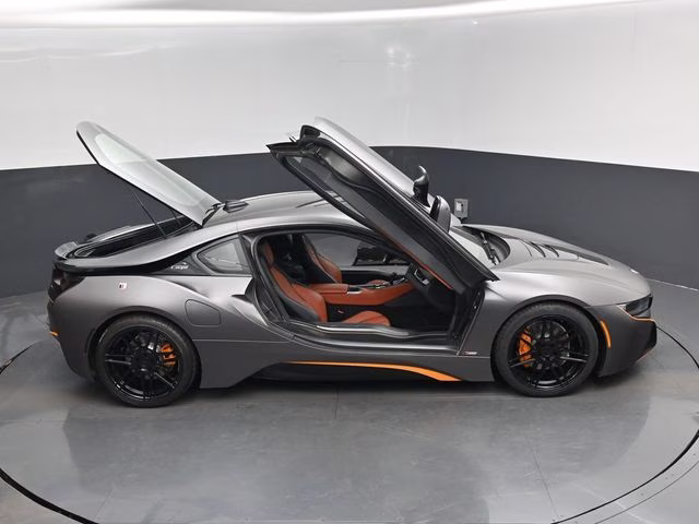 2019 Individual Donington Gray Met w/Frozen Gray Accent BMW i8 Base AWD Coupe