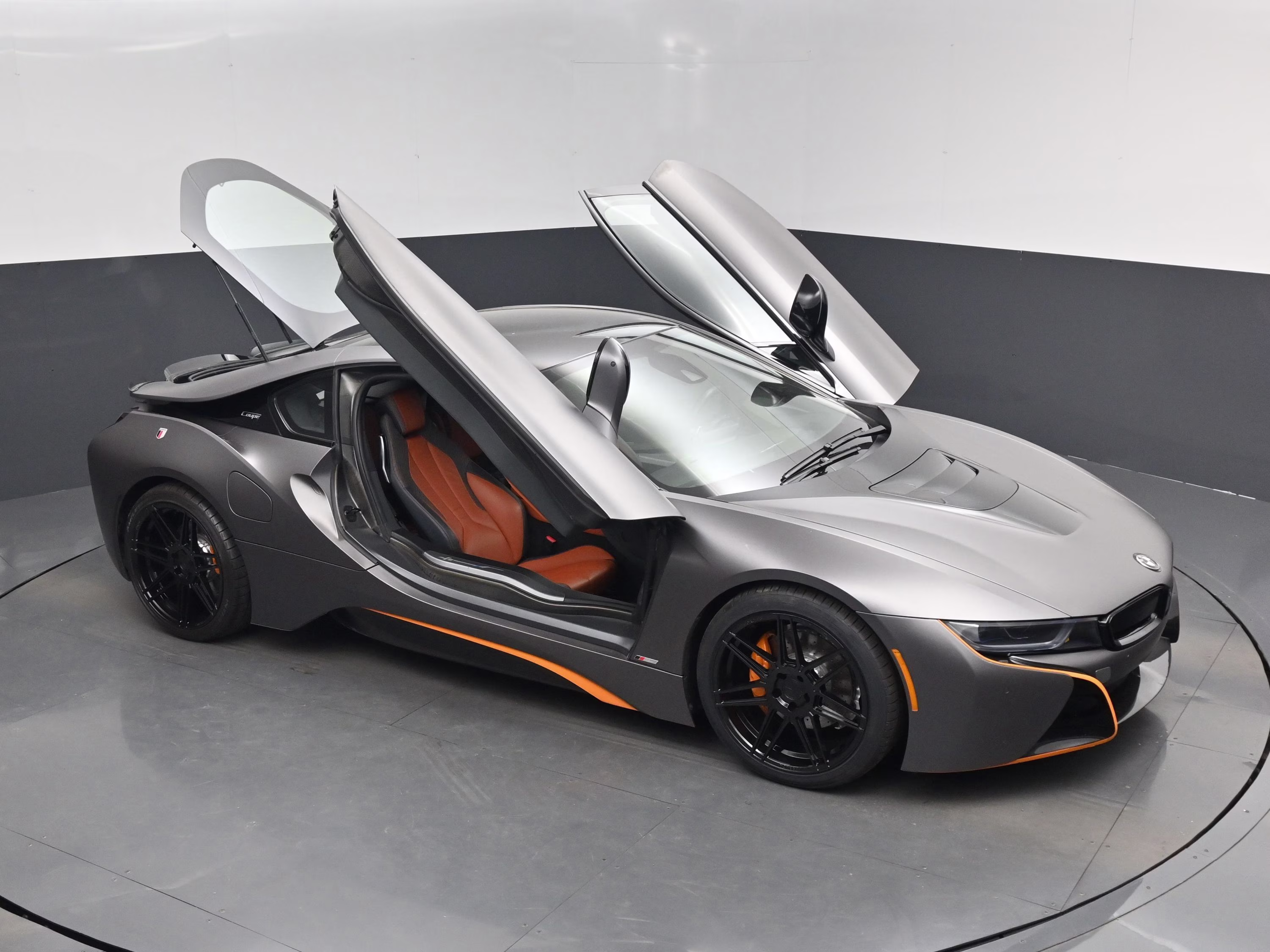 2019 Individual Donington Gray Met w/Frozen Gray Accent BMW i8 Base AWD Coupe