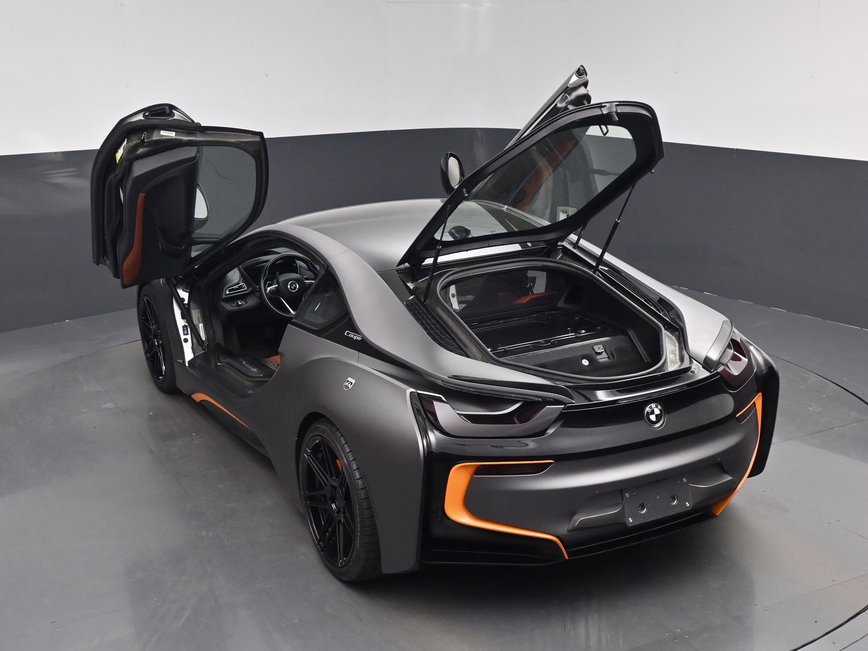 2019 Individual Donington Gray Met w/Frozen Gray Accent BMW i8 Base AWD Coupe