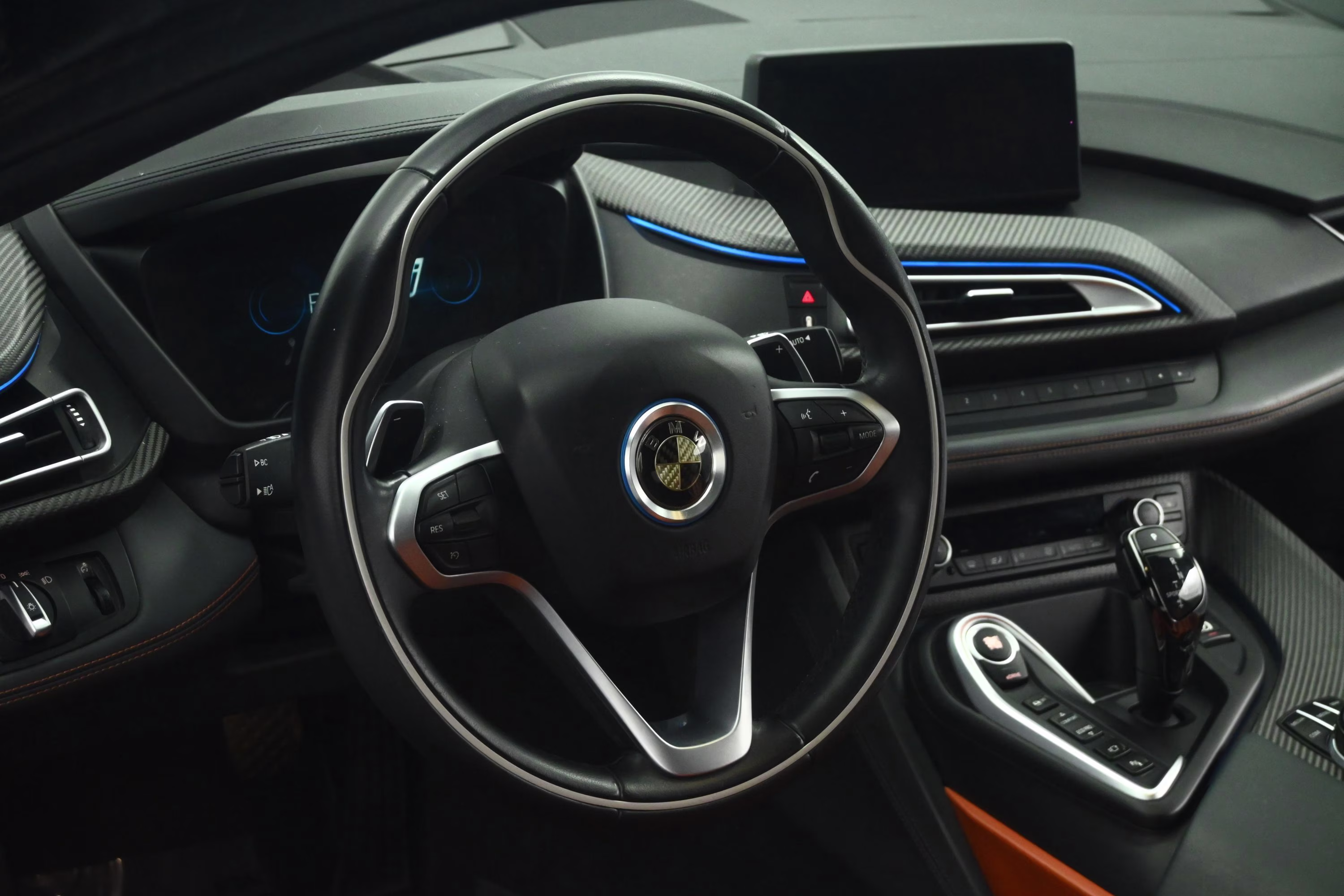 2019 Individual Donington Gray Met w/Frozen Gray Accent BMW i8 Base AWD Coupe
