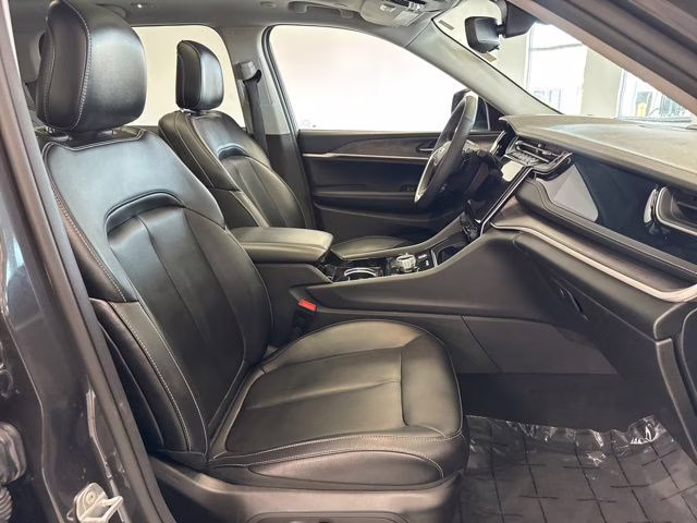 2023 Baltic Gray Metallic Clearcoat Jeep Grand Cherokee 4xe 4X4 SUV