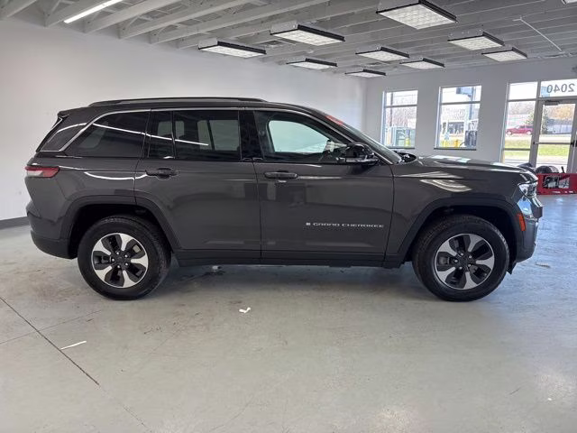 2023 Baltic Gray Metallic Clearcoat Jeep Grand Cherokee 4xe 4X4 SUV