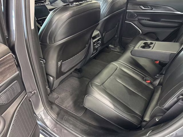 2023 Baltic Gray Metallic Clearcoat Jeep Grand Cherokee 4xe 4X4 SUV