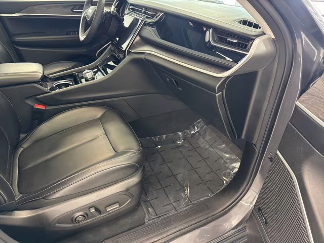 2023 Baltic Gray Metallic Clearcoat Jeep Grand Cherokee 4xe 4X4 SUV