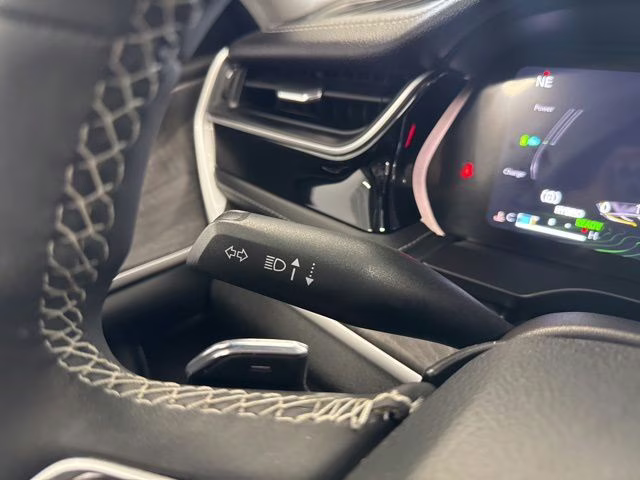 2023 Baltic Gray Metallic Clearcoat Jeep Grand Cherokee 4xe 4X4 SUV